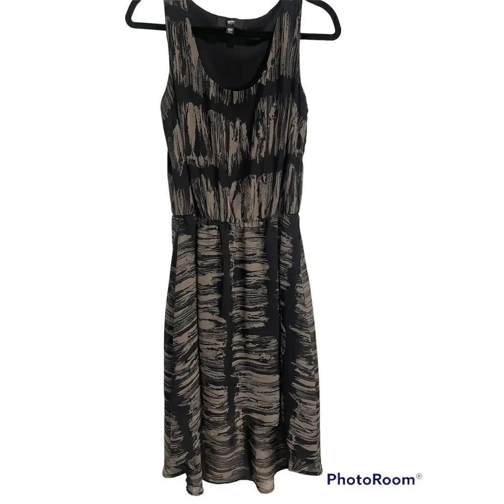 Mossimo NWOT sleeveless high low dress size M